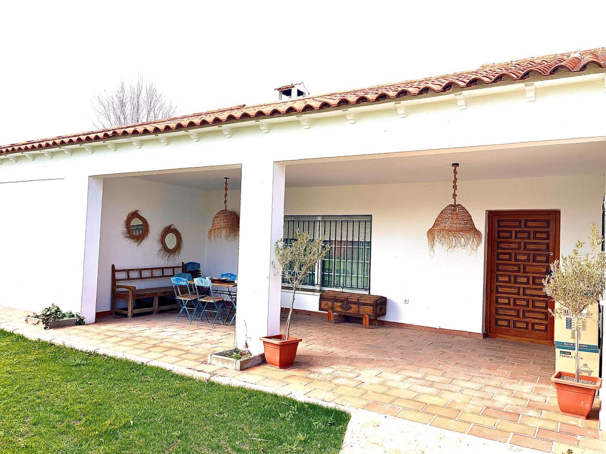 Villa Mercedes Argamasilla de Calatrava المظهر الخارجي الصورة