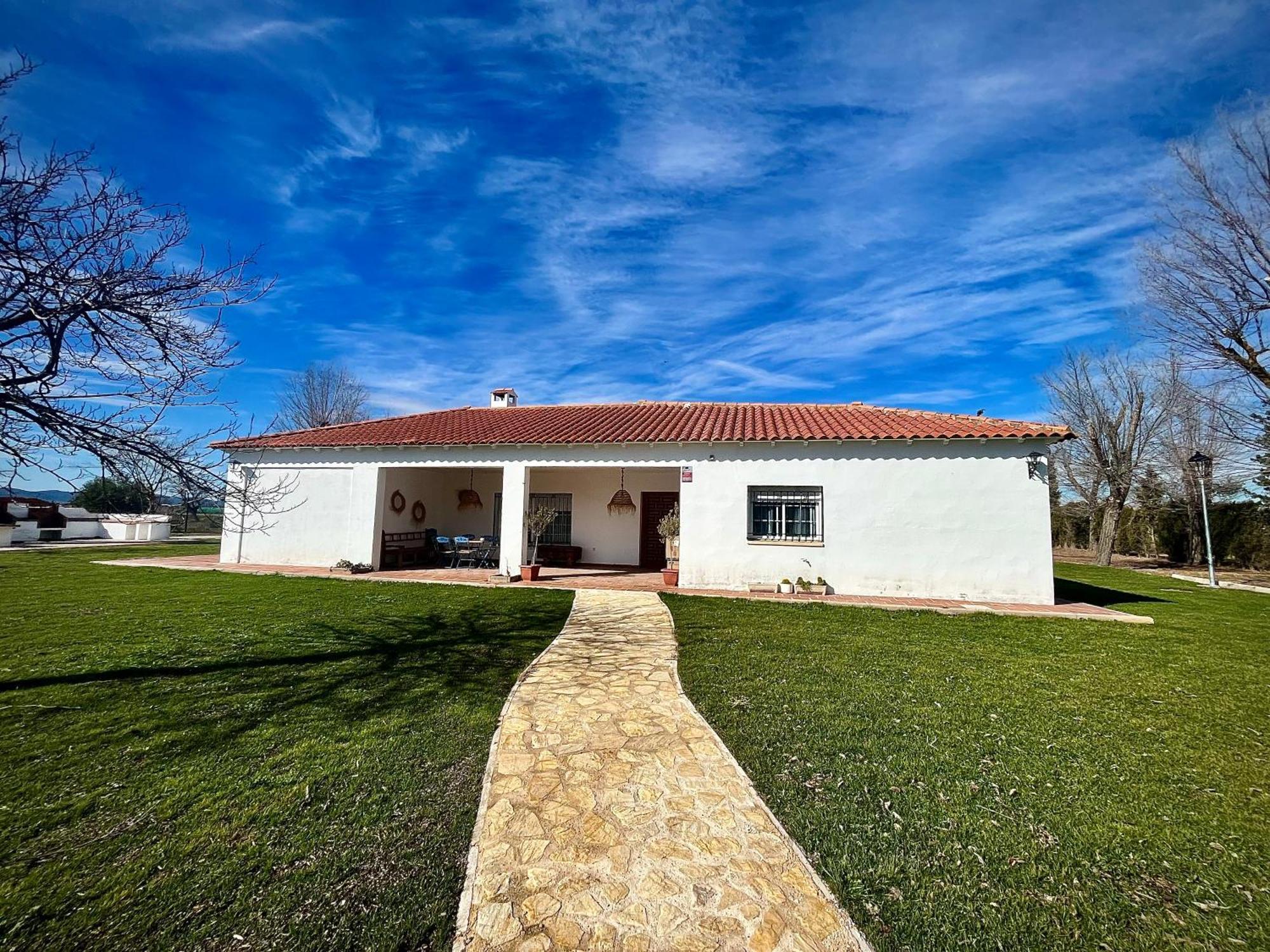 Villa Mercedes Argamasilla de Calatrava المظهر الخارجي الصورة
