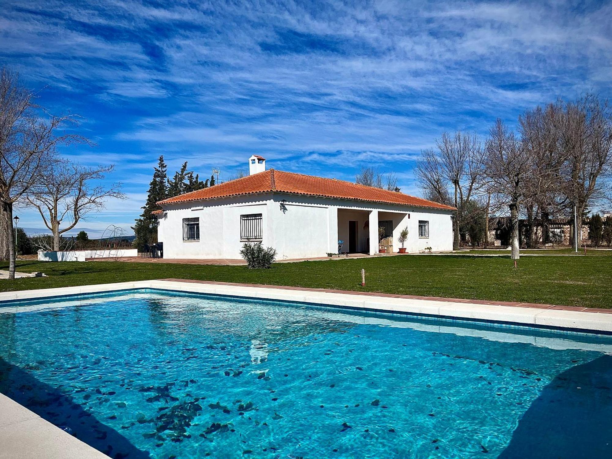 Villa Mercedes Argamasilla de Calatrava المظهر الخارجي الصورة